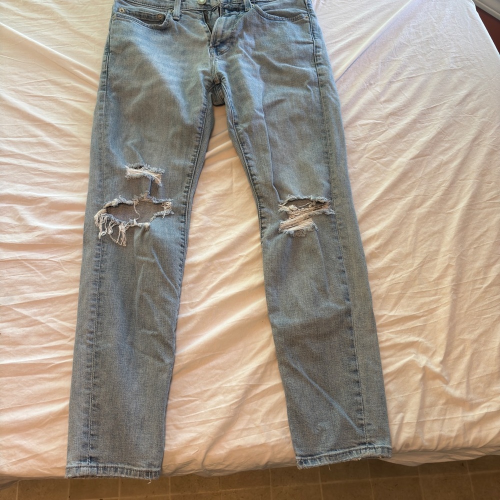 Men's Light Blue Distressed Jeans